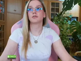 nicolebloom's Live Sex Cam Show