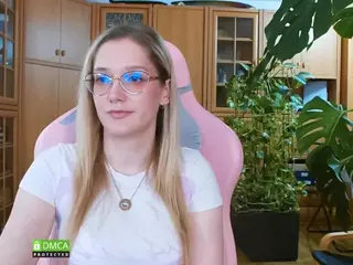 nicolebloom's Live Sex Cam Show