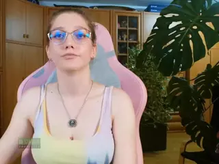 nicolebloom's Live Sex Cam Show