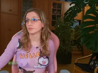 nicolebloom's Live Sex Cam Show