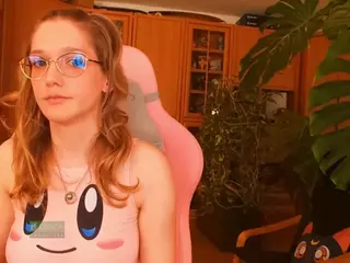 nicolebloom's Live Sex Cam Show