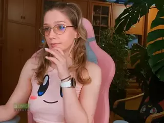 nicolebloom's Live Sex Cam Show