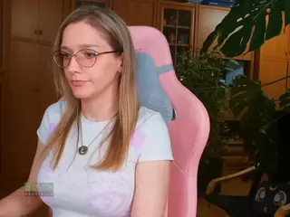 nicolebloom's Live Sex Cam Show
