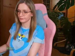 nicolebloom's Live Sex Cam Show