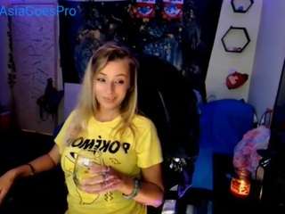 Asia (Asiagoespro) Cam Model Bio - Camsoda