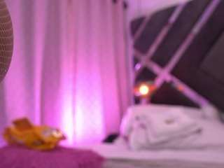 violeta-sanz Live Webcam on CamSoda