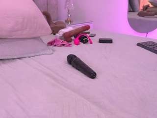 violeta-sanz Live Webcam on CamSoda