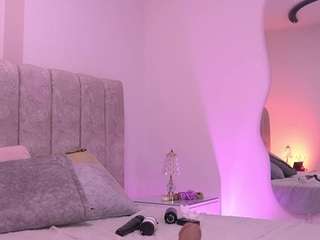 violeta-sanz Live Webcam on CamSoda