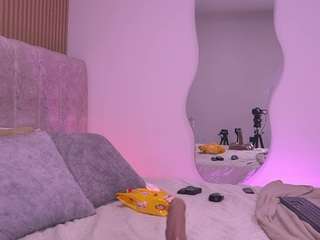 violeta-sanz Live Webcam on CamSoda