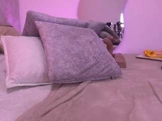 violeta-sanz live cam profile