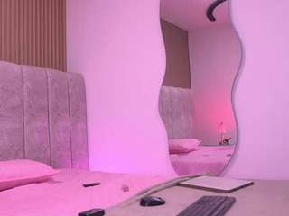 violeta-sanz Live Webcam on CamSoda