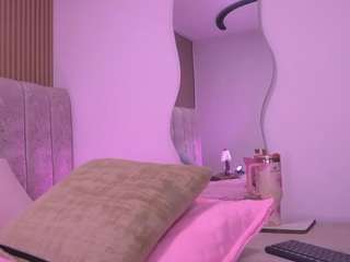 violeta-sanz Live Webcam on CamSoda