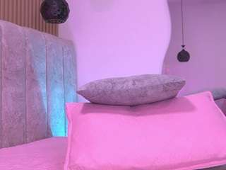 violeta-sanz live cam