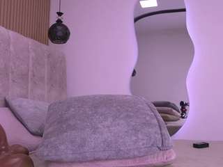 violeta-sanz live cam preview