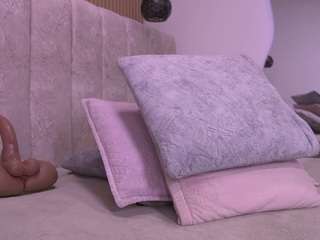 violeta-sanz live cam preview
