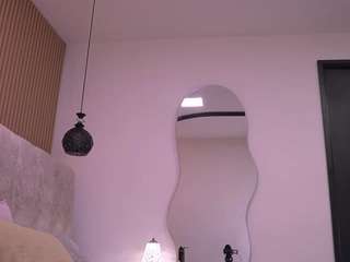 violeta-sanz live cam preview
