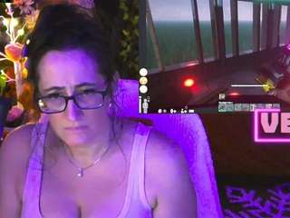 veccasalt's CamSoda show and profile