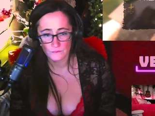 veccasalt's CamSoda show and profile