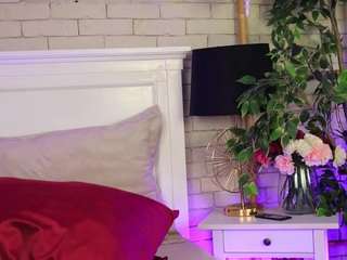 Emilly Bronte live cam