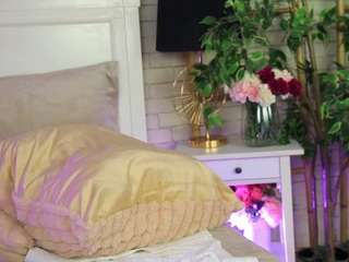 Emilly Bronte live cam