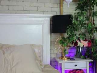 Emilly Bronte live cam