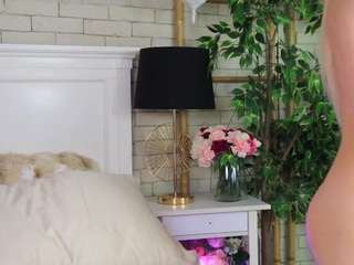 emillybronte webcam model