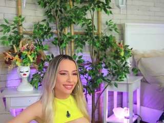 emillybronte live cam