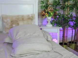 emillybronte live cam