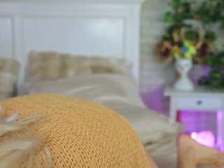 Emilly Bronte live cam