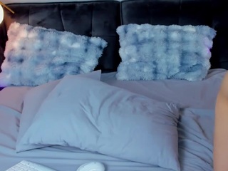 emillybronte live cam