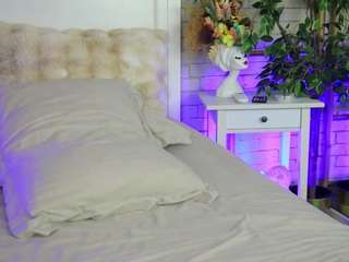 emillybronte myfreecams