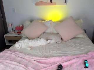 ahinoaa live cam profile