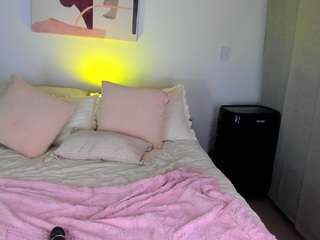 ahinoaa live cam profile