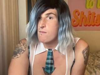 divadivina Live Webcam on CamSoda
