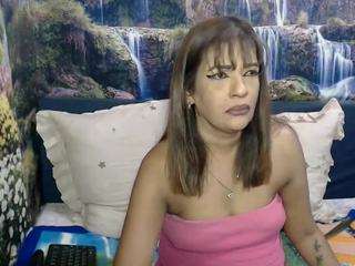 Live cam show with indianaqua