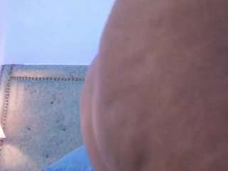 Jacky Norris live cam preview