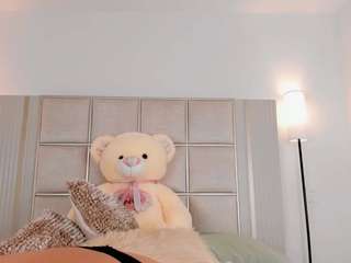  britney-amberr chat room