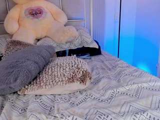 britney-amberr Sex Cam Show