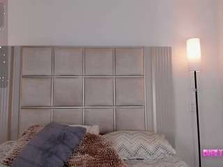 britney-amberr Sex Cam Show