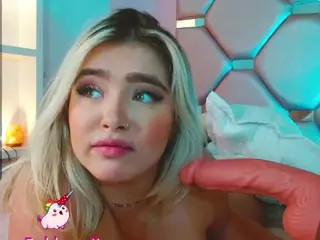 Britney Amberr's Live Sex Cam Show