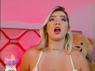 Britney Amberr's Live Sex Cam Show