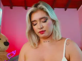 Britney Amberr's Live Sex Cam Show
