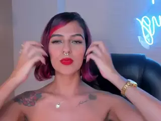 Victoria Milan's Live Sex Cam Show