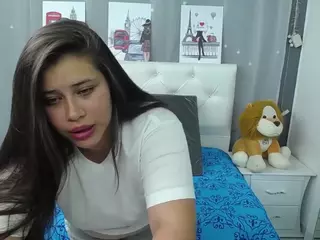 sweetgirl-222's Live Sex Cam Show