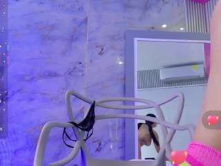 sexysistter Live Webcam on {site_name}