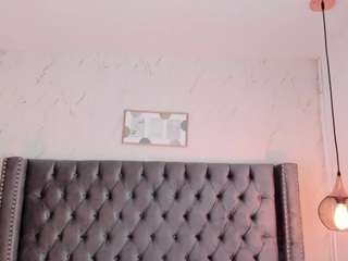 kim-blane Live Webcam on CamSoda