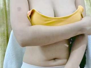 nidhilove live webcam show