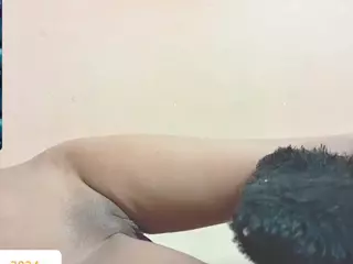 nidhilove's Live Sex Cam Show