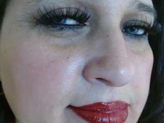 erika-lois Live Webcam on {site_name}