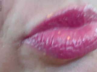 erika-lois Live Webcam on CamSoda